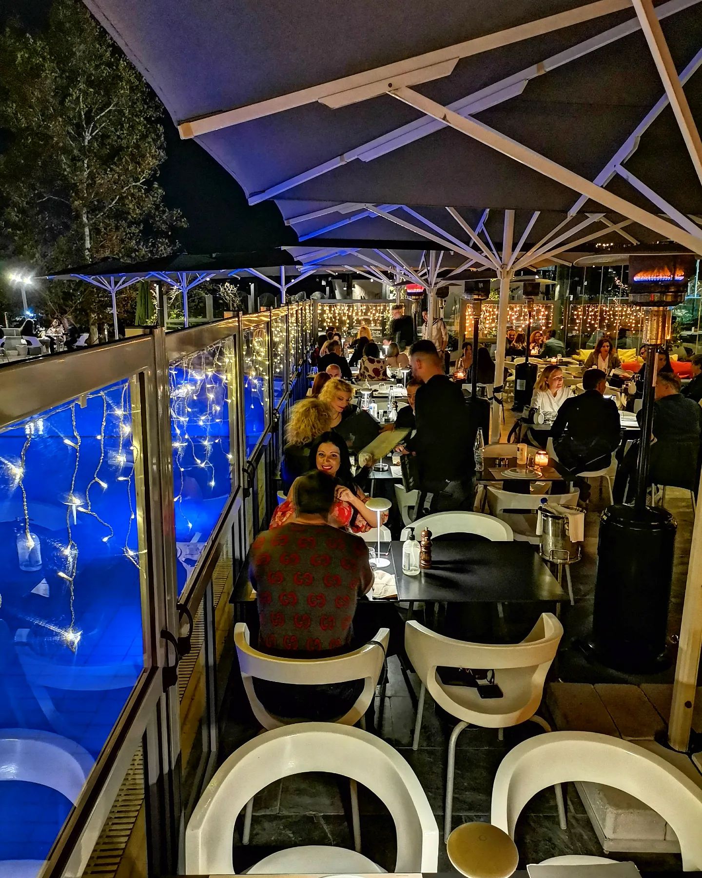 pisina winter outdoor restaurant beside the pool  marinazeas piraeus akti themistokleous 25 res.2104511324 #restaurant #food #foodie #foodporn #instafood #foodlover #dinner #bar #foodphotography #delicious #yummy #foodstagram #lunch #instagood #chef #foodblogger #cafe #love #hotel #foodies #tasty #pizza #wine #eat #delivery #restaurante #travel #foodgasm #cocktails #healthyfood